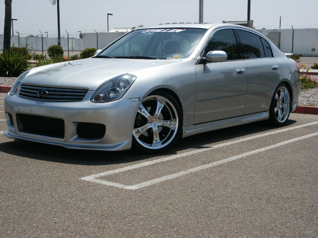 2003 Infiniti G35 photo