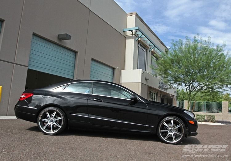 2010 Mercedes-Benz E-Class photo