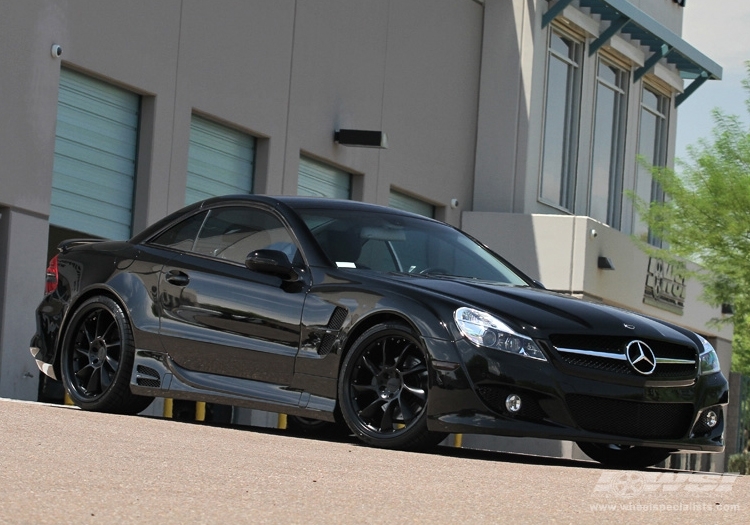 2004 Mercedes-Benz SL-Class photo