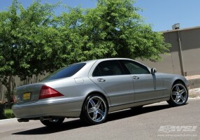 2004 Mercedes-Benz S-Class