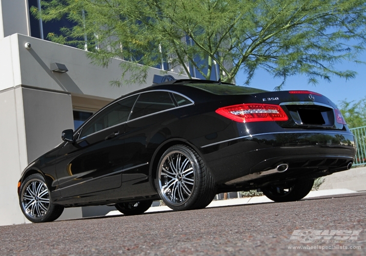 2010 Mercedes-Benz E-Class photo