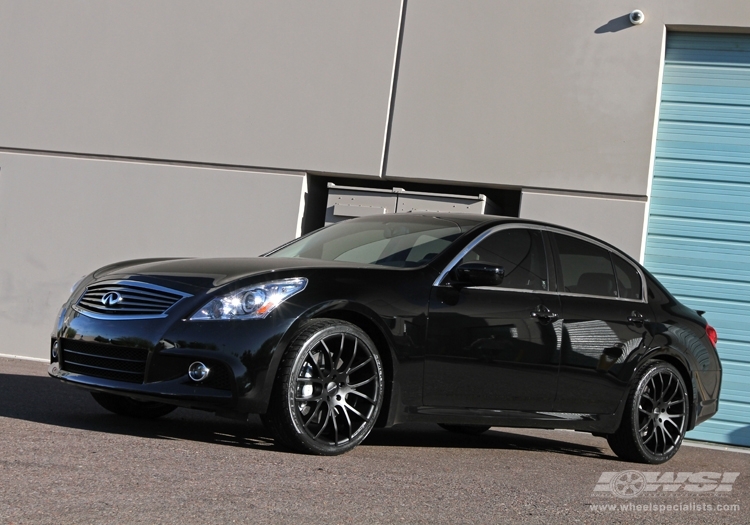 2010 Infiniti G37 photo