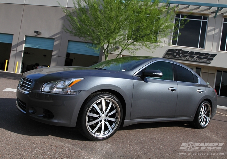 2009 Nissan Maxima photo