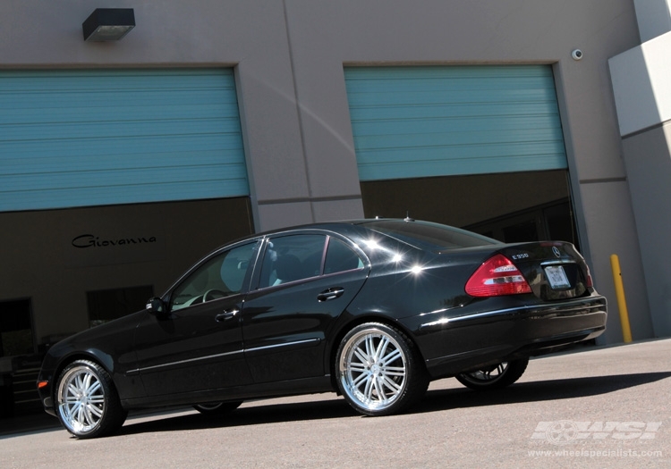 2006 Mercedes-Benz E-Class photo
