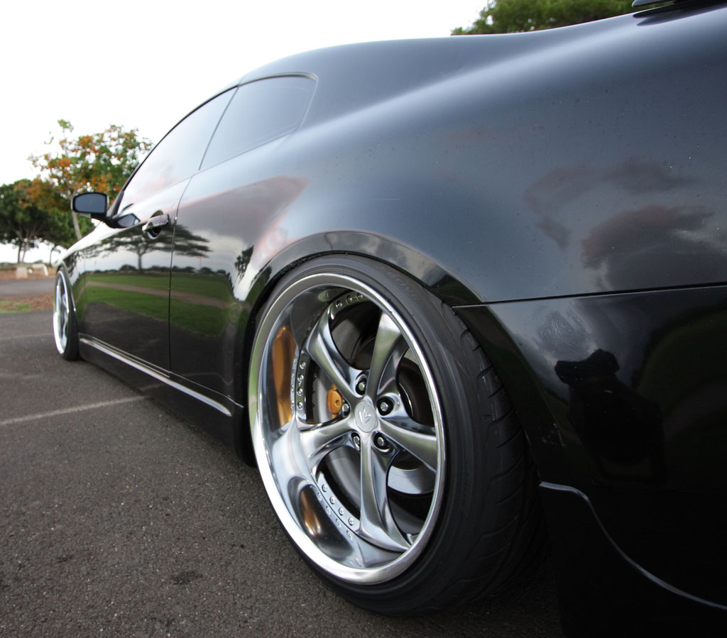 2004 Infiniti G35 photo