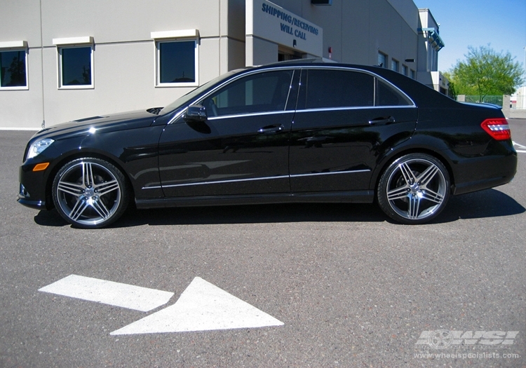 2009 Mercedes-Benz E-Class photo