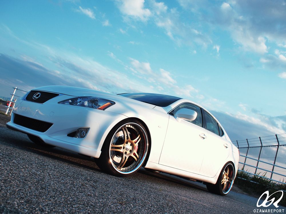 2006 Lexus IS 350 photo