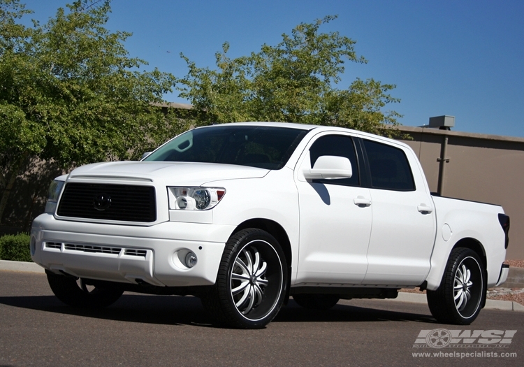 2010 Toyota Tundra photo