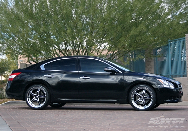 2009 Nissan Maxima photo