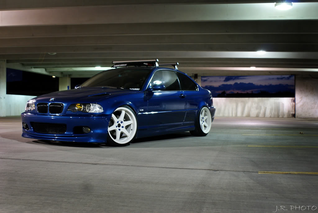2003 BMW 330 photo