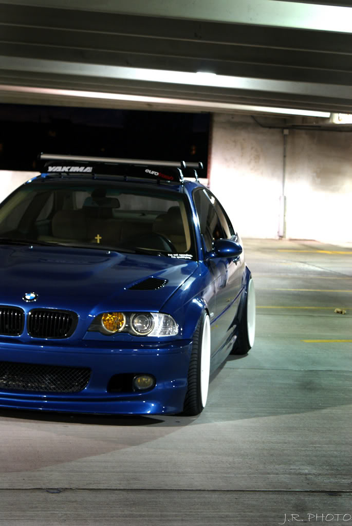 2003 BMW 330 photo
