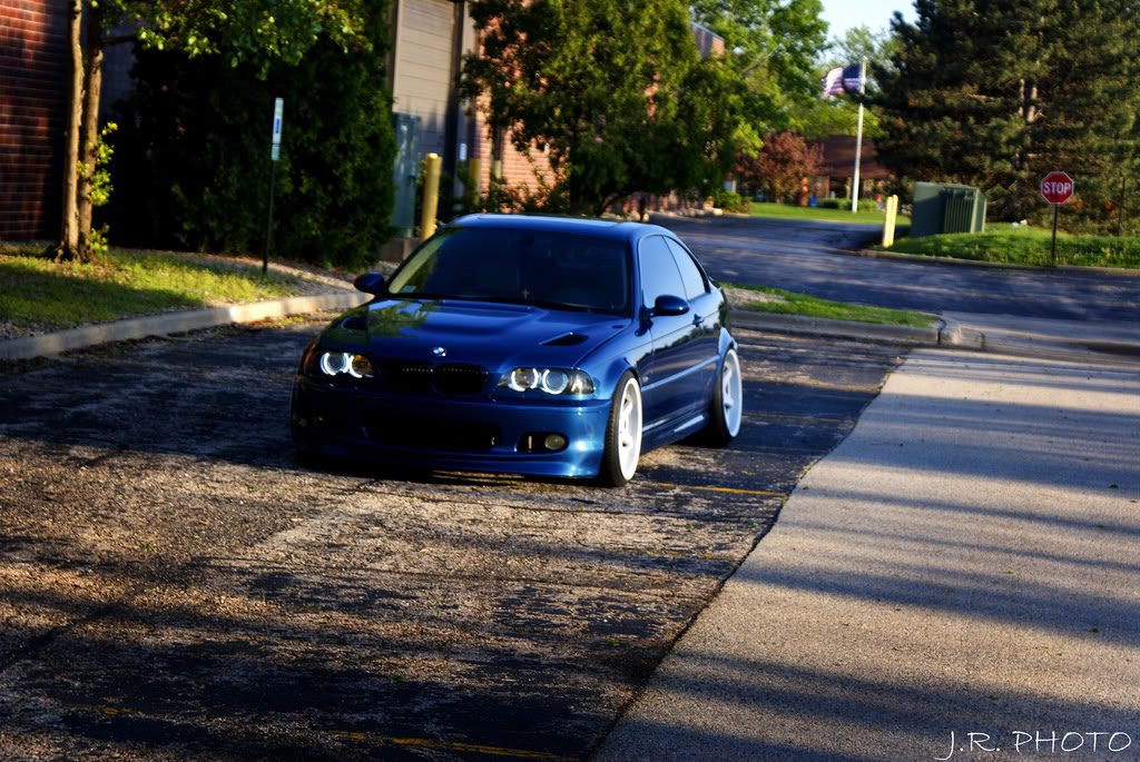 2003 BMW 330 photo