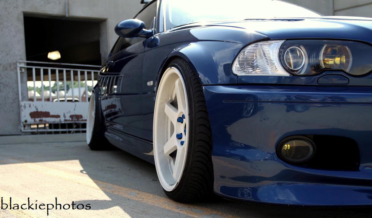2003 BMW 330 photo