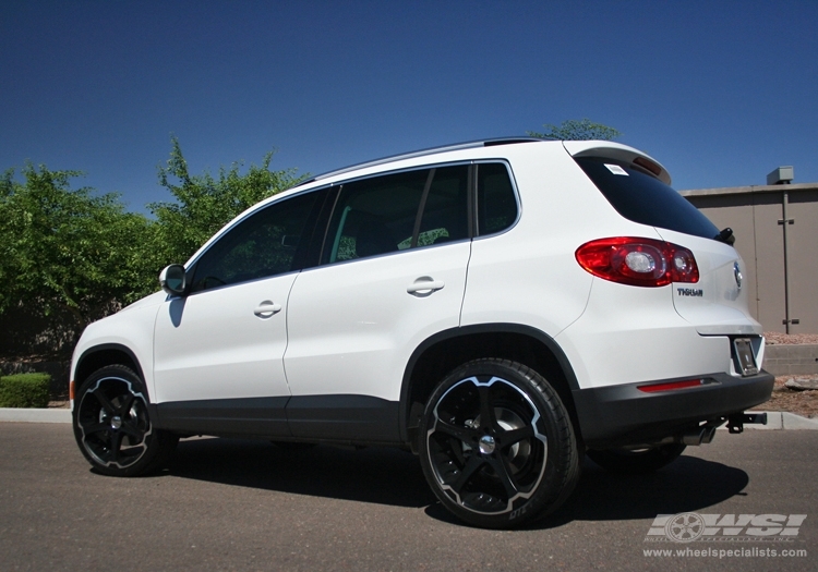 2009 Volkswagen Tiguan photo