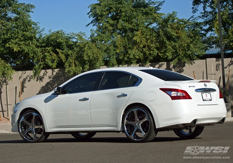 2009 Nissan Maxima photo