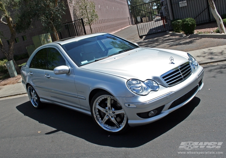 2006 Mercedes-Benz C-Class photo