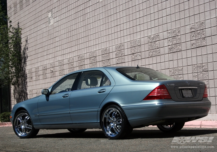 2004 Mercedes-Benz S-Class photo