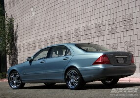 2004 Mercedes-Benz S-Class