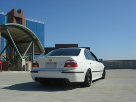 2002 BMW 540