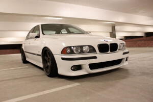 2002 BMW 540