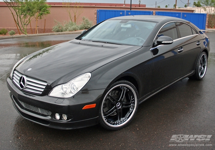 2006 Mercedes-Benz CLS-Class photo