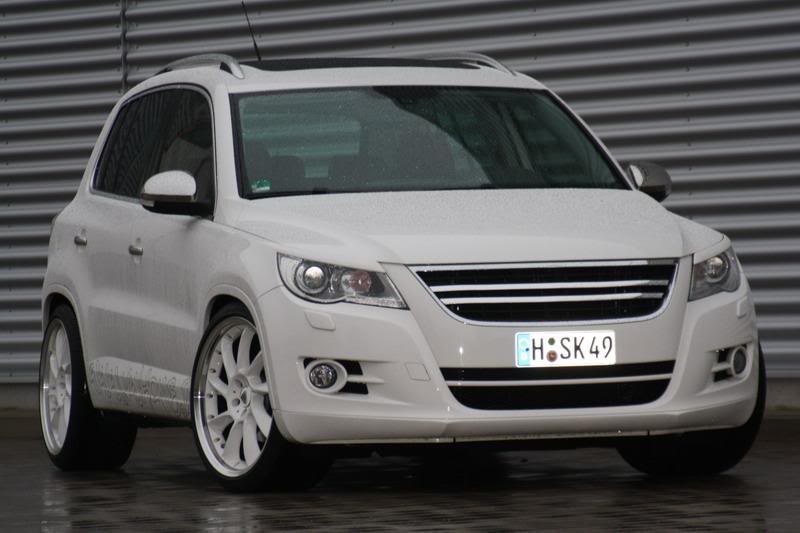 2009 Volkswagen Tiguan photo