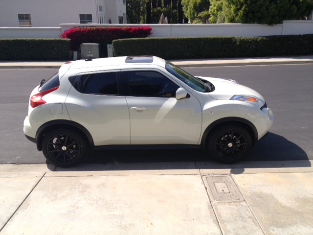 2011 Nissan Juke photo
