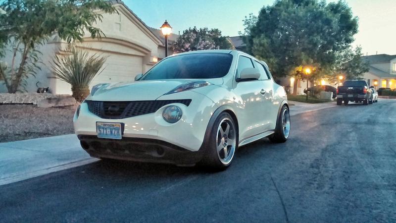 2011 Nissan Juke photo