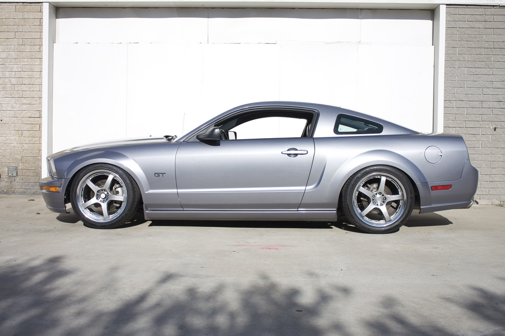 2006 Ford Mustang photo