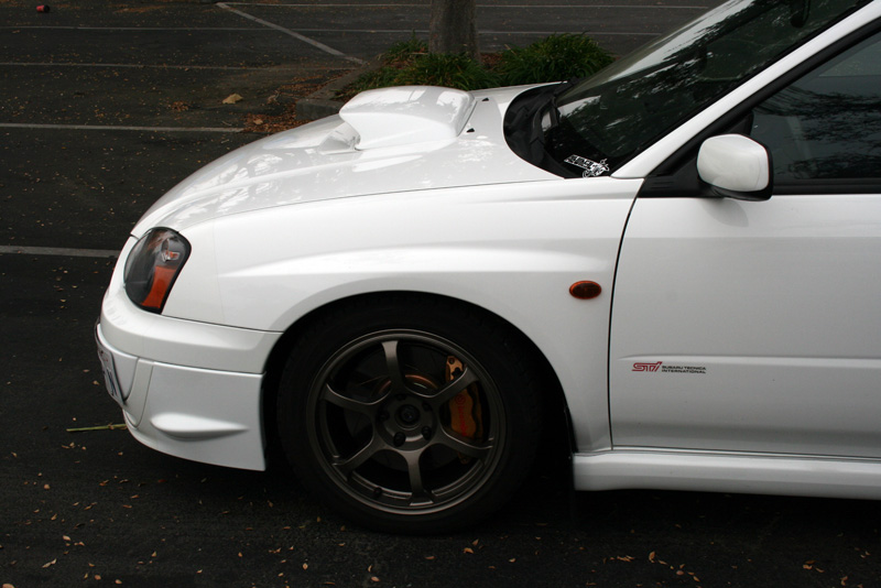 2004 Subaru Impreza photo