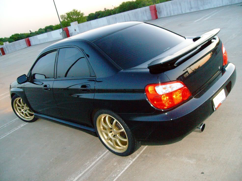 2004 Subaru Impreza photo
