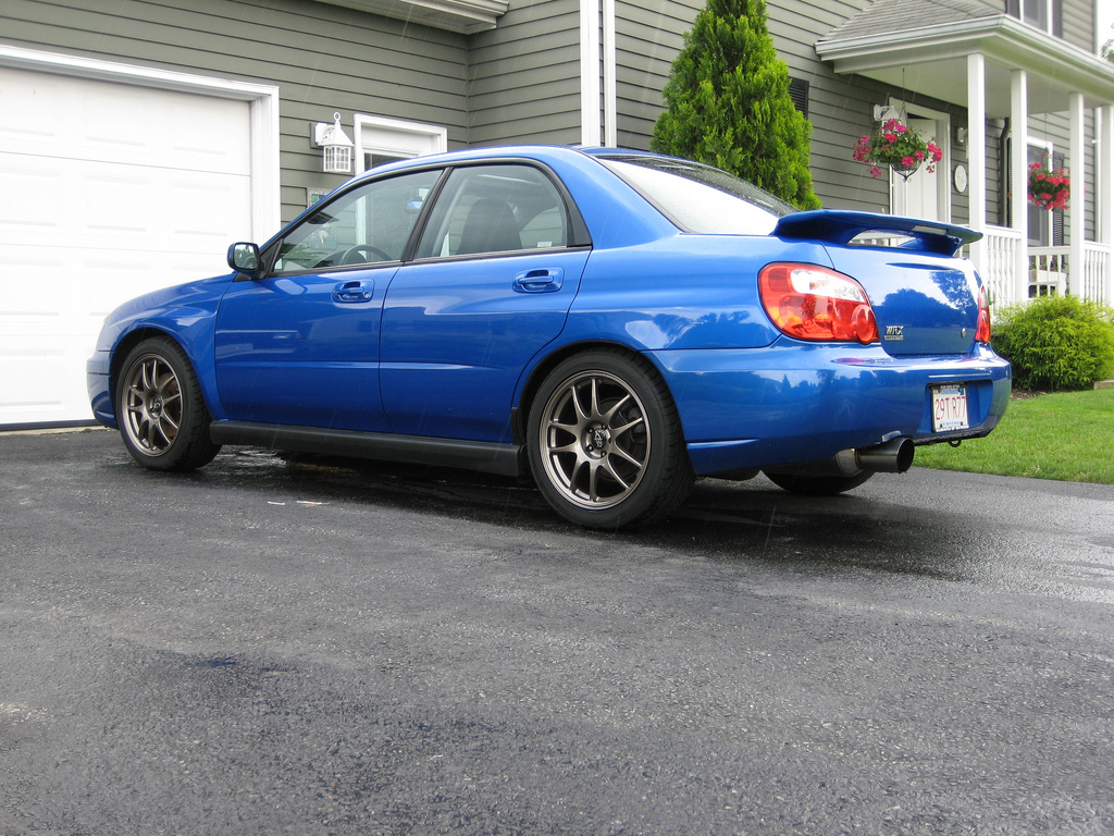 2004 Subaru Impreza photo