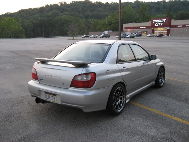 2003 Subaru Impreza photo