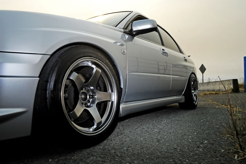 2004 Subaru Impreza photo