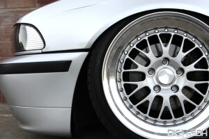 2000 BMW 528