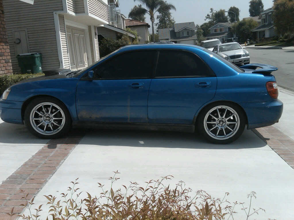 2004 Subaru Impreza photo
