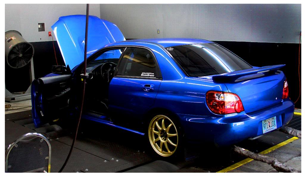 2004 Subaru Impreza photo