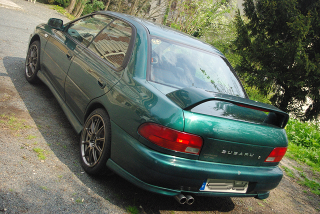 2000 Subaru Impreza photo