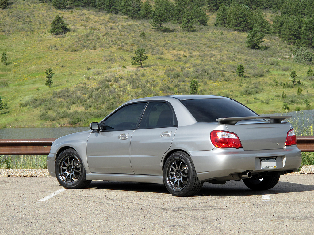 2004 Subaru Impreza photo