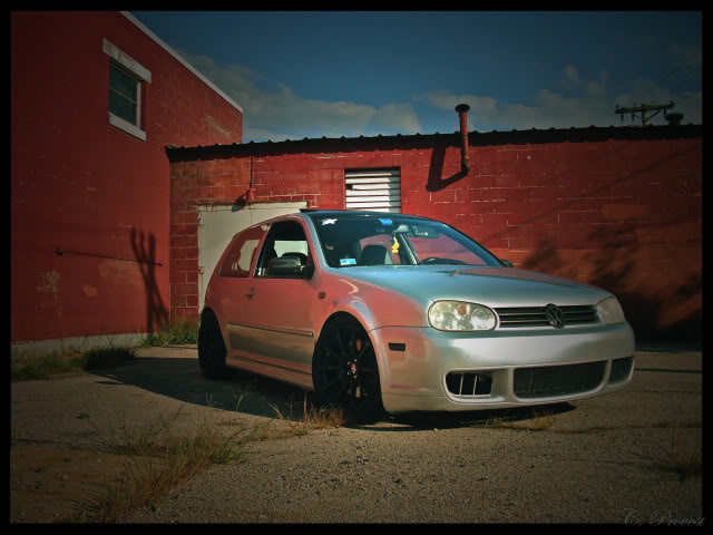 2005 Volkswagen Golf photo