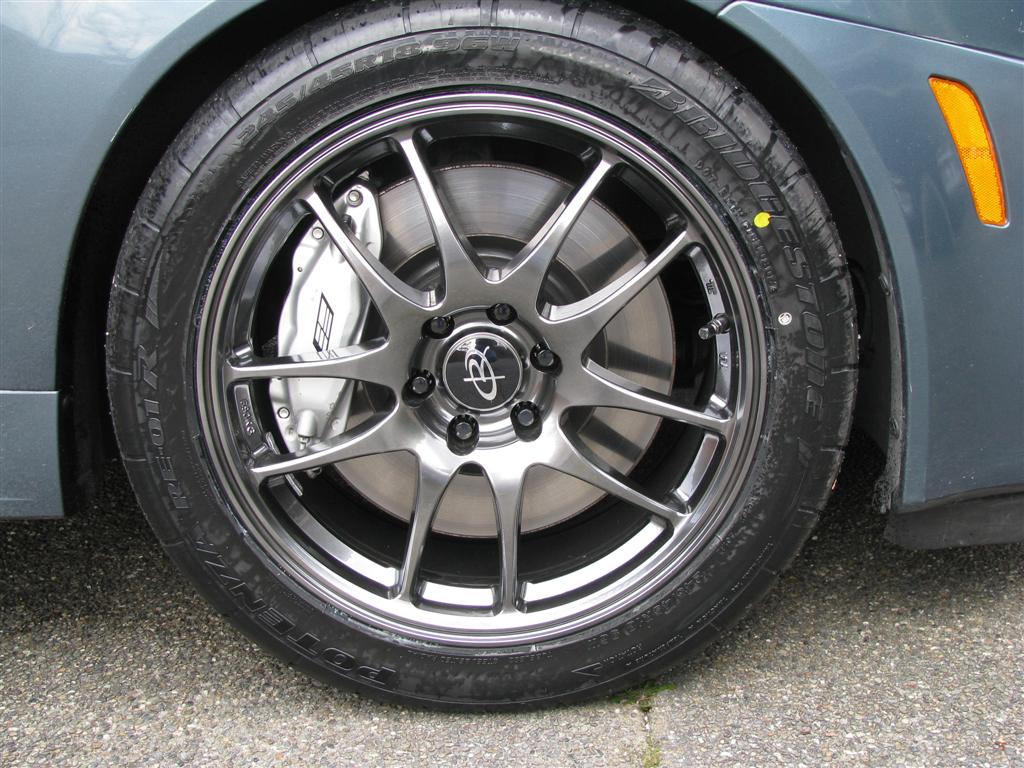 2005 Cadillac CTS-V photo