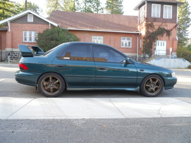 1999 Subaru Impreza photo