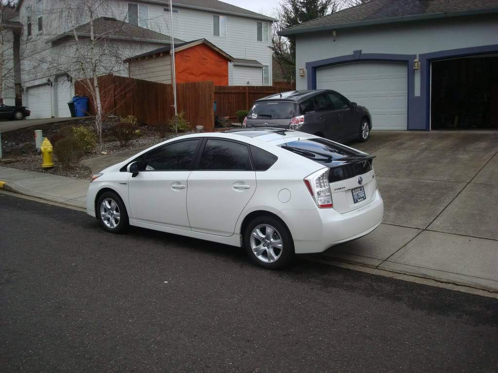 2011 Toyota Prius photo