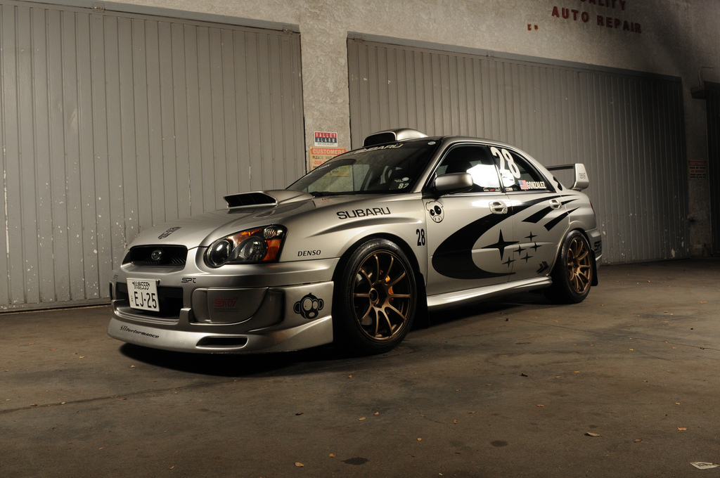 2004 Subaru Impreza photo