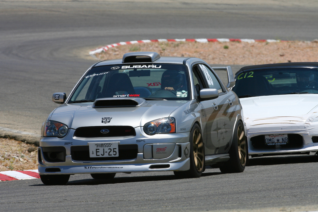 2004 Subaru Impreza photo