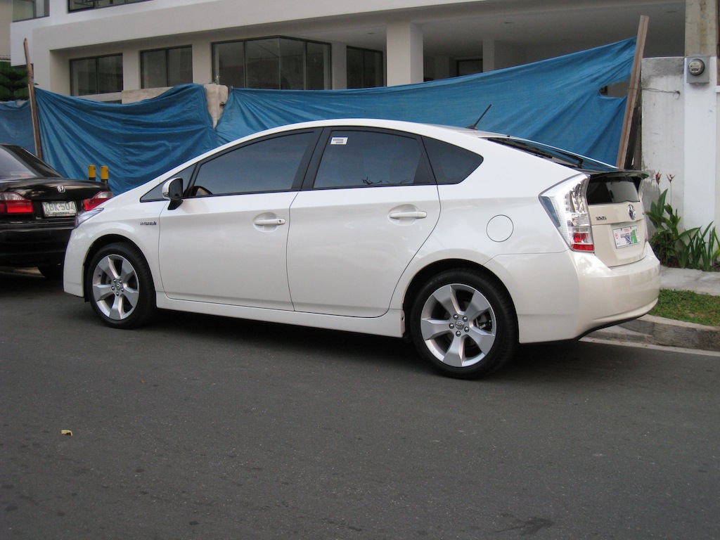 2011 Toyota Prius photo