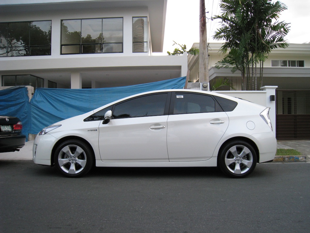 2011 Toyota Prius photo