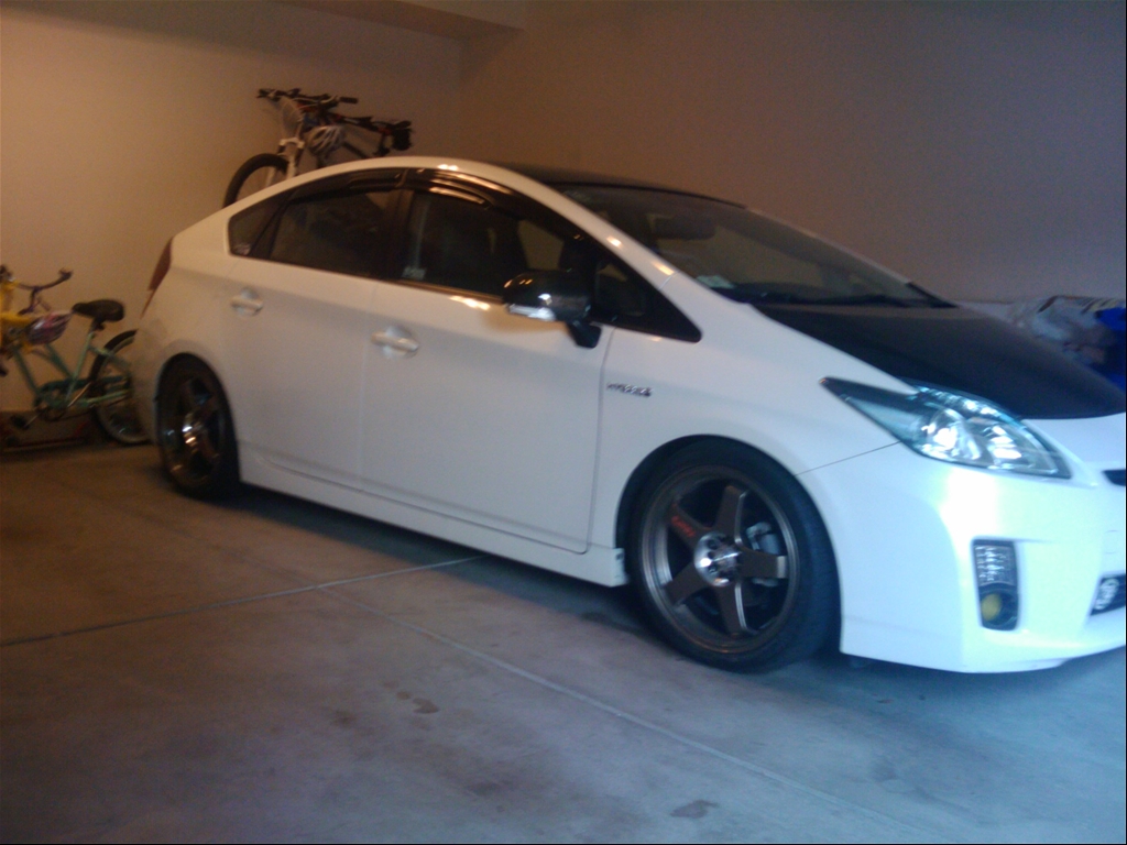 2011 Toyota Prius photo