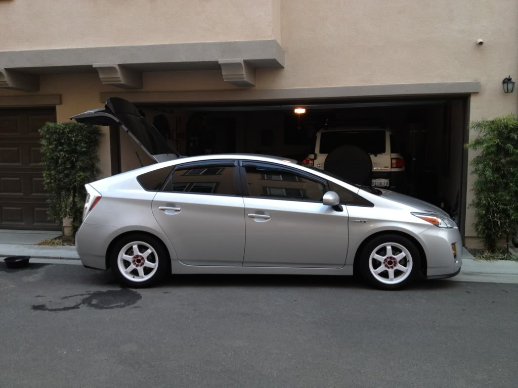 2010 Toyota Prius photo