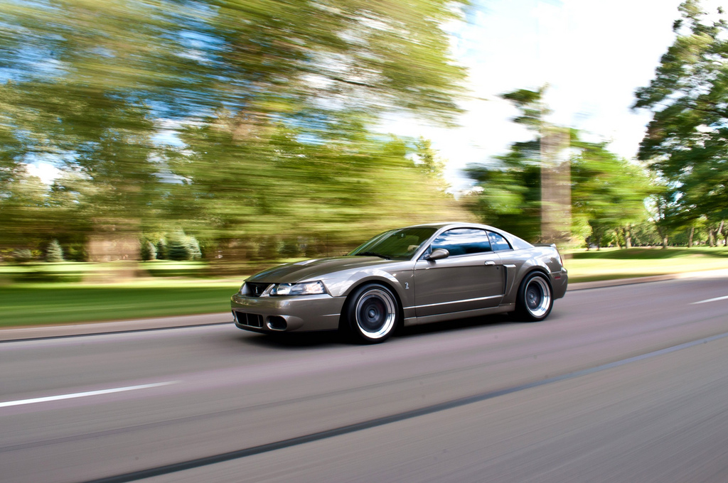 2001 Ford Mustang photo